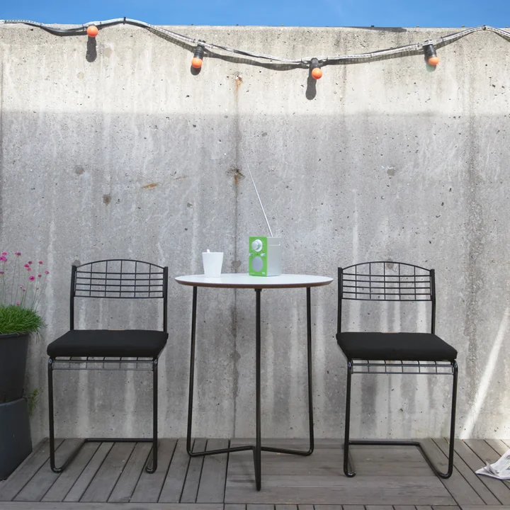 Grythyttan - High Tech garden table Ø 60 cm, white / black