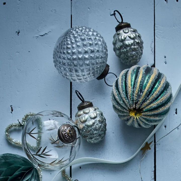 House Doctor - Cone Ornaments, Ø 4 cm, antique silver