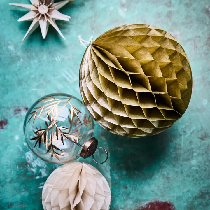 House Doctor - Leaf Ornament, Ø 7.5 cm, clear / gold