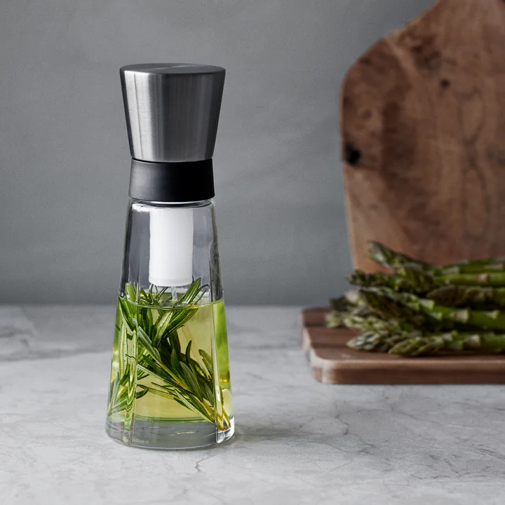 Rosendahl - Grand Cru oil / vinegar spray bottle, 14 cl, black