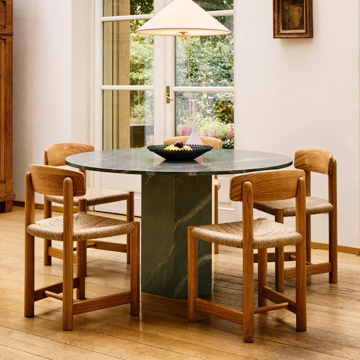 Gubi - Daumiller chair, golden pine / natural