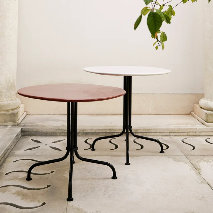 Gubi - Carmel Bistro lounge table and bistro table, 75 x 75 cm
