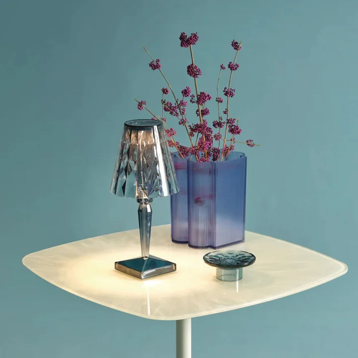 Kartell - Battery Rechargeable table lamp H 30 cm, smoke