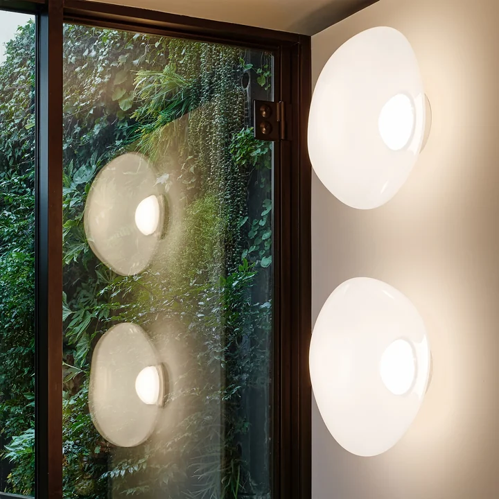 Tom Dixon - Melt LED wall light / ceiling light, 50 x 28 cm, opal / silver