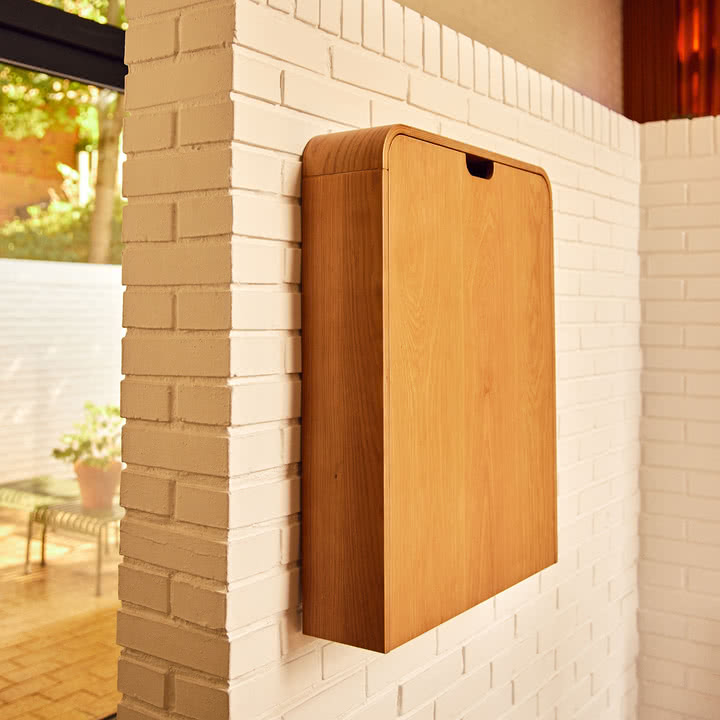 Flexa - Nova winding unit for wall mounting, oak