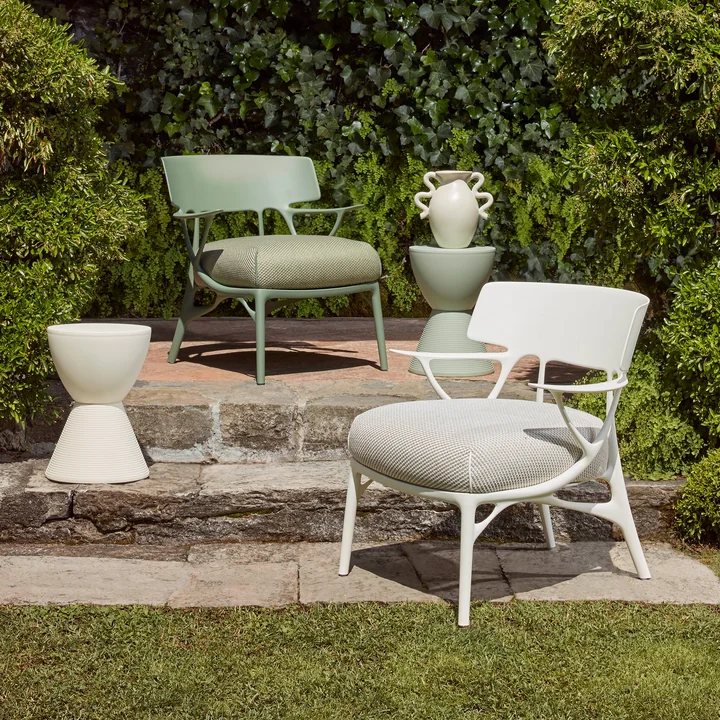 Kartell - A.I. Outdoor Lounge Chair, white / white-beige (fabric twill)