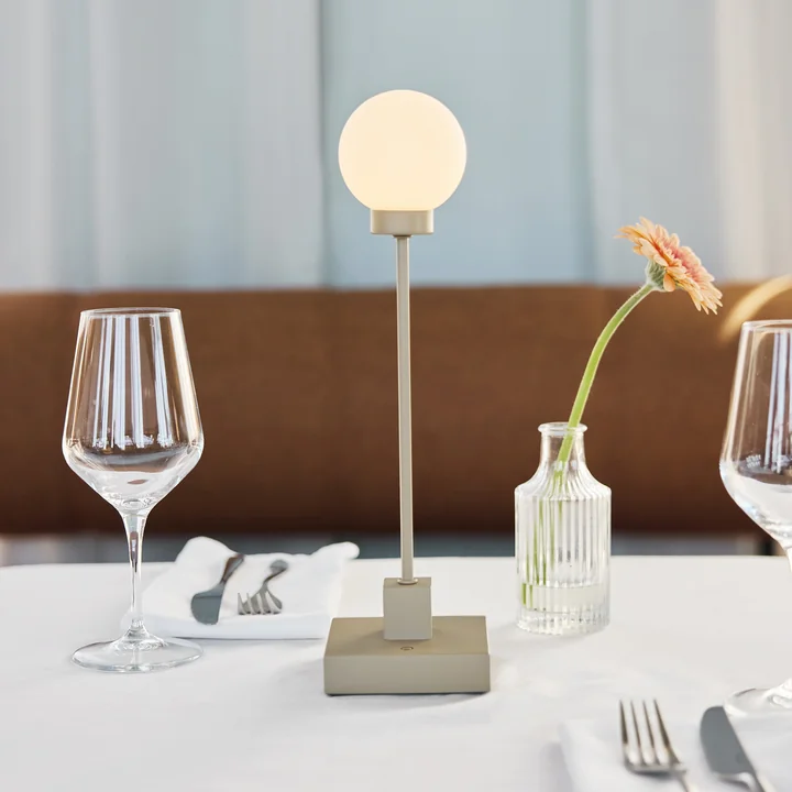 Northern - Snowball LED table lamp with rechargeable battery, gray beige