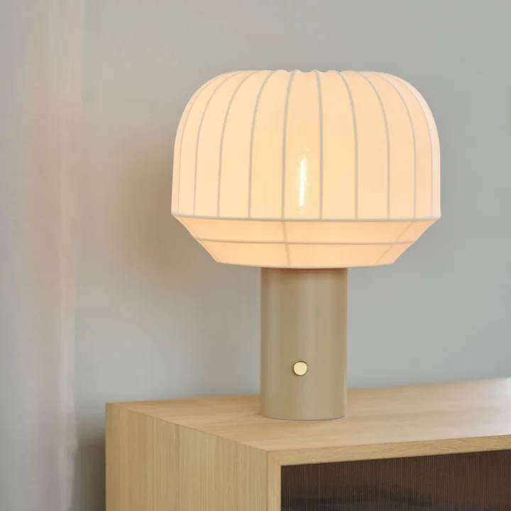 Northern - Tradition table lamp, Ø 29 cm / H 39 cm, offwhite / gray-beige