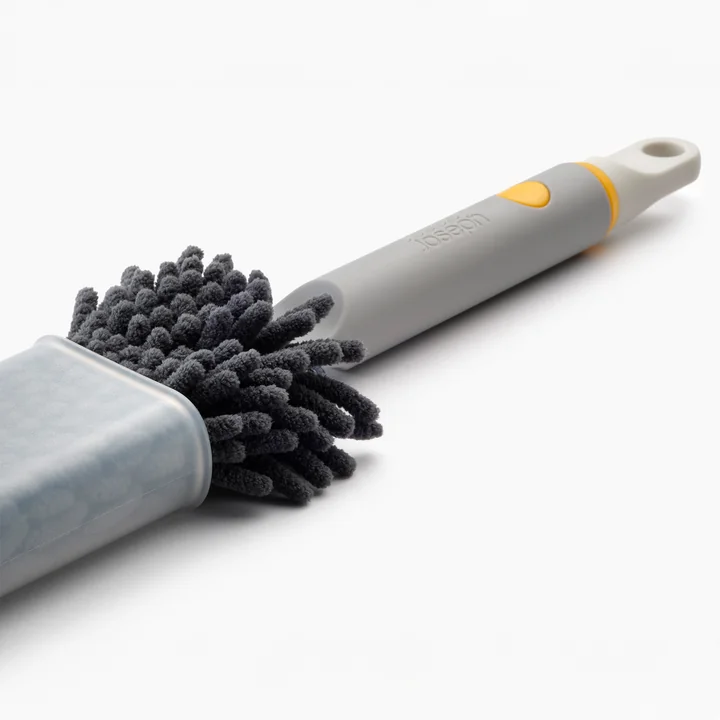 Joseph Joseph - CleanTech 3-in-1 microfiber dust mop, light stone