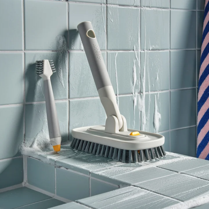 Joseph Joseph - CleanTech brush set with scrubbing brush and tile brush, light stone