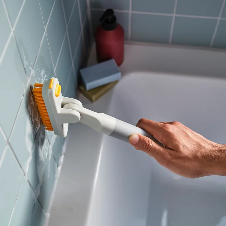 Joseph Joseph - CleanTech scrubbing brush, light stone