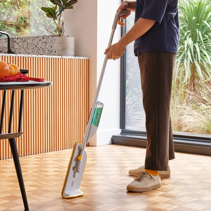 Joseph Joseph - CleanTech Spray mop with scouring pad, light stone