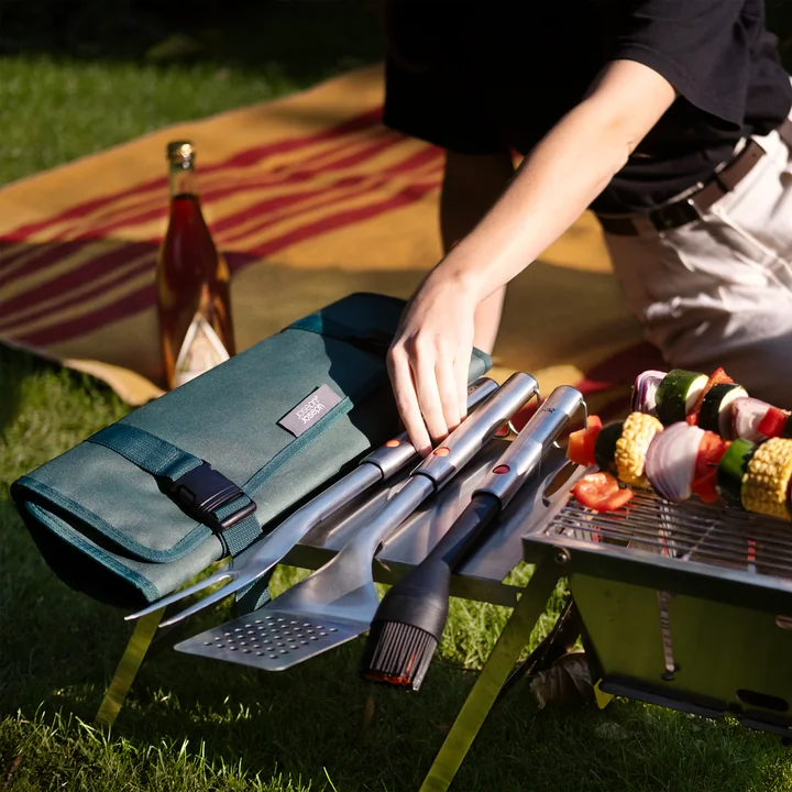 Joseph Joseph - GrillOut Extendable barbecue cutlery set with carrying bag