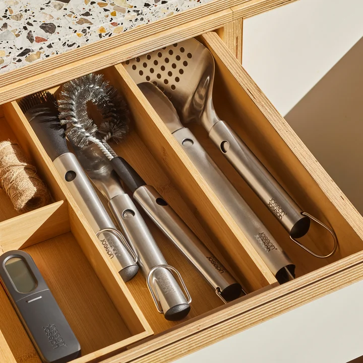 Joseph Joseph - GrillOut Extendable barbecue cutlery set