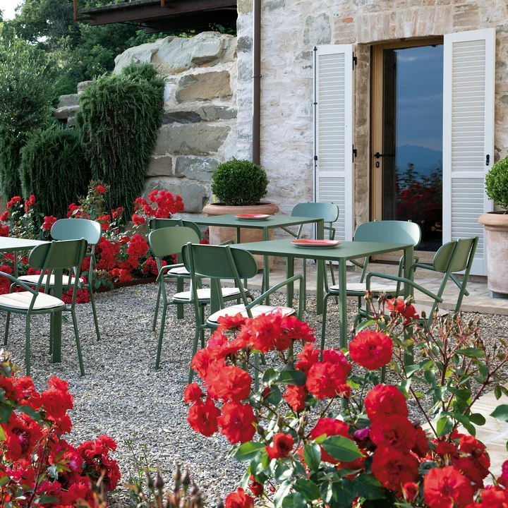 Vermobil - Fox table, 80 x 80 cm, dark green