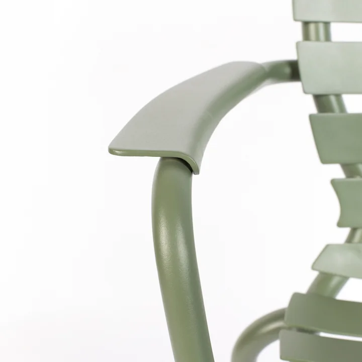 Zuiver - Vondel Garden chair with armrests, green