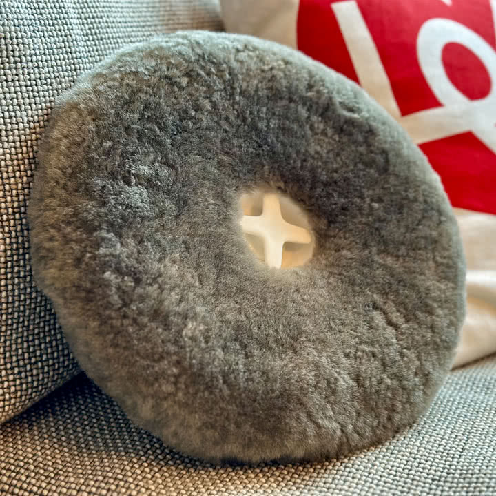 Authentics - Pill hot water bottle, sheepskin, anthracite