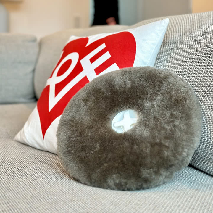 Authentics - Pill hot water bottle, sheepskin, anthracite