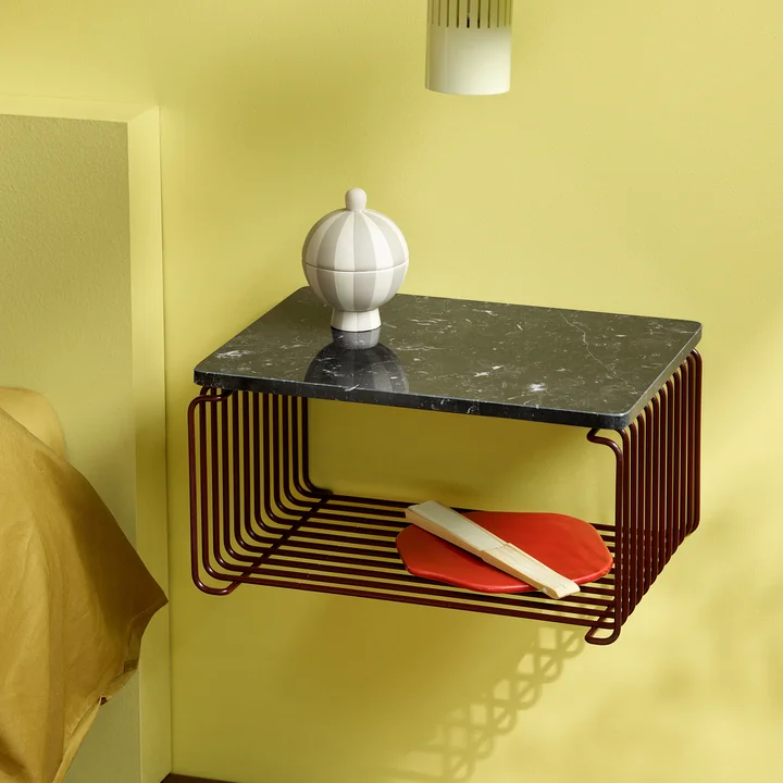 Montana - Panton Wire Half Height Shelf 25.7 cm, black-red with cover plate, marble