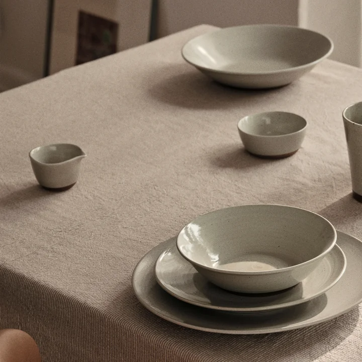 Broste Copenhagen - Grød Bowl with spout, Ø 7.5 x H 4.4 cm, sand