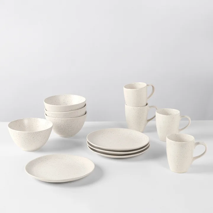 Broste Copenhagen - Nordic Vanilla Tableware set