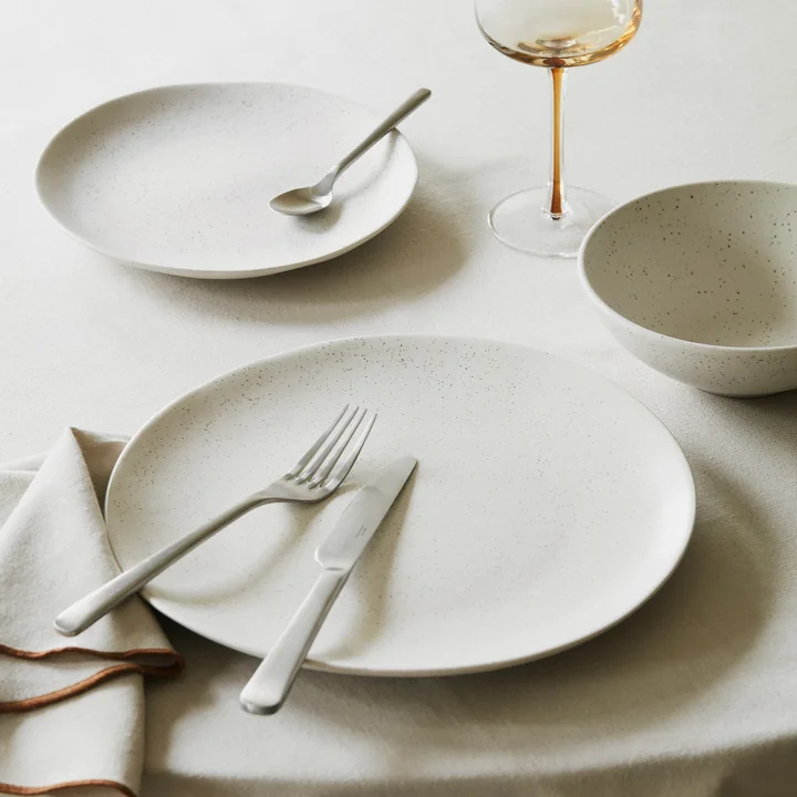 Broste Copenhagen - Nordic Vanilla Tableware set