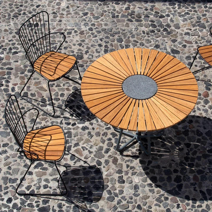 HOUE - CIRCLE Outdoor table