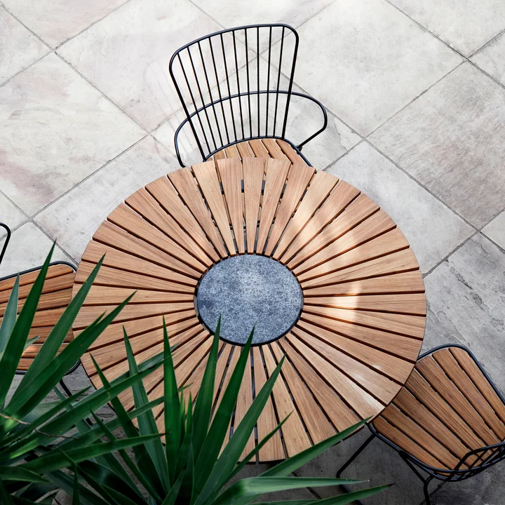 HOUE - CIRCLE Outdoor table