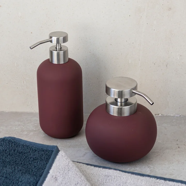 Mette Ditmer - Lotus Play Soap dispenser, wine red