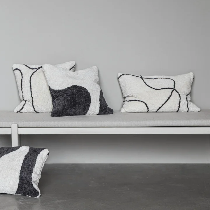 Mette Ditmer - Shadow Cushion cover, tufted, off-white