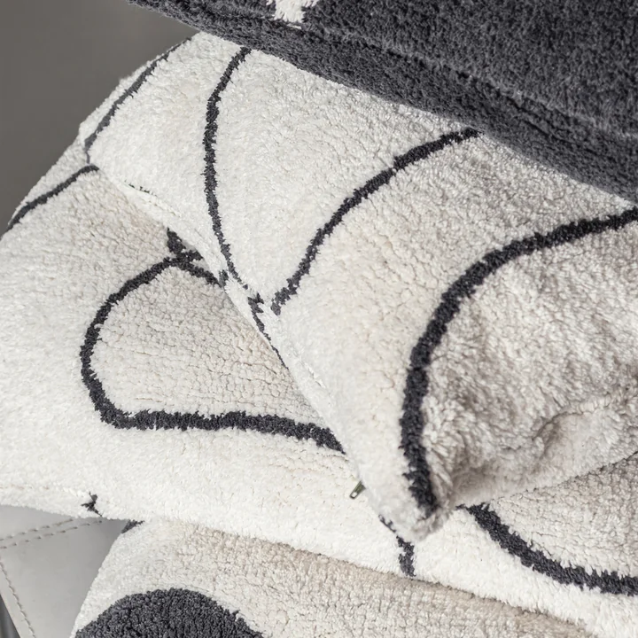 Mette Ditmer - Shadow Cushion cover, tufted, off-white