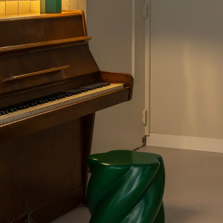 and klevering - Marshmallow Stool