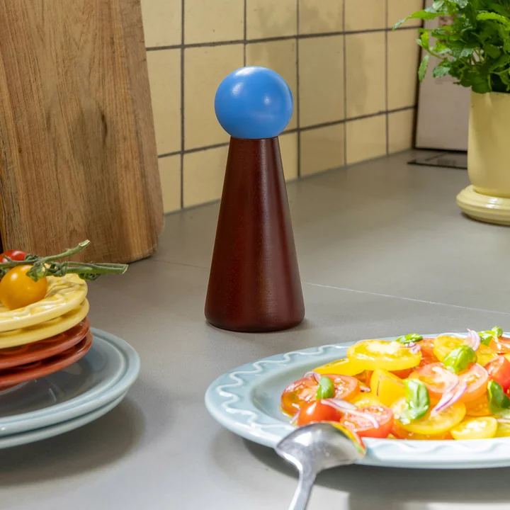 & klevering - Halma salt and pepper mill, large, burgundy / multicolored