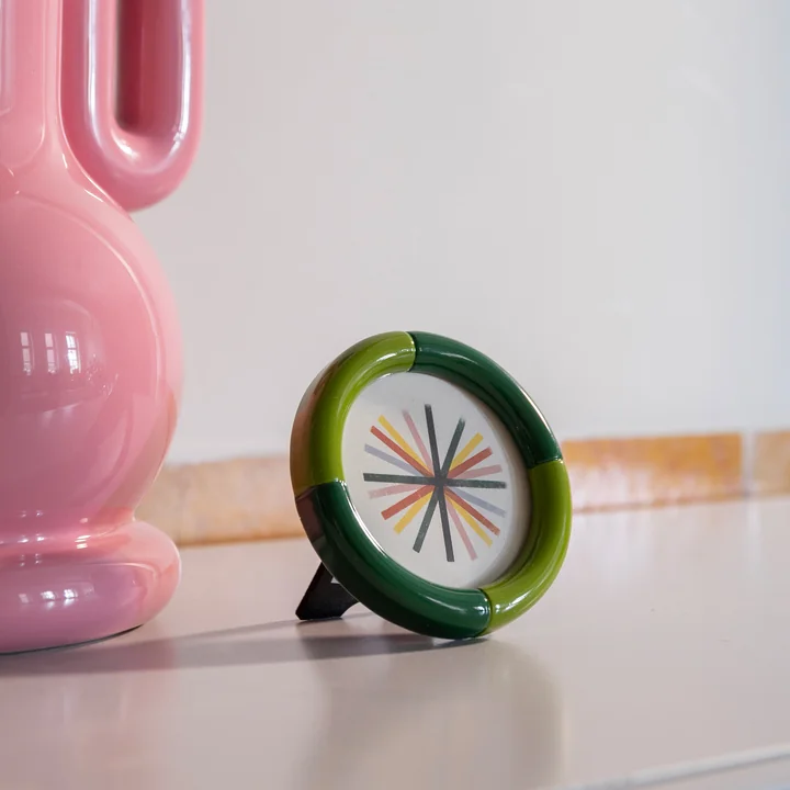 & klevering - Rift picture frame, Ø 9.5 cm, green