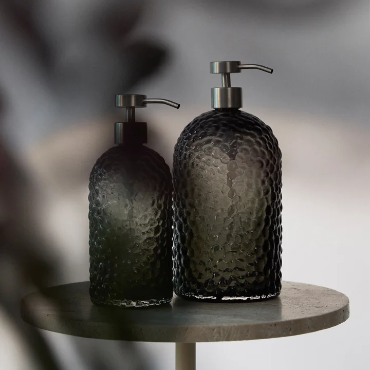 AYTM - Arura soap dispenser, black / silver