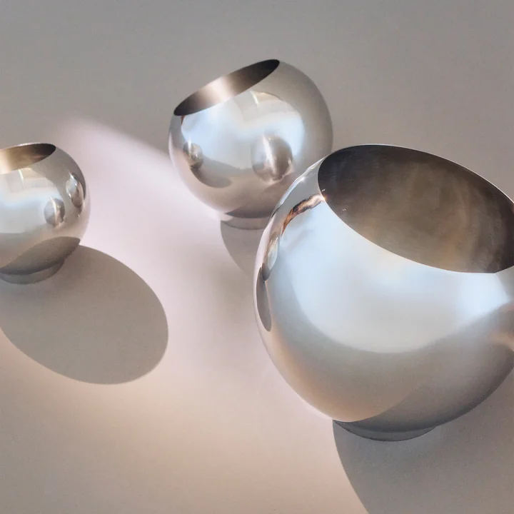 AYTM - Globe Flower pot, silver