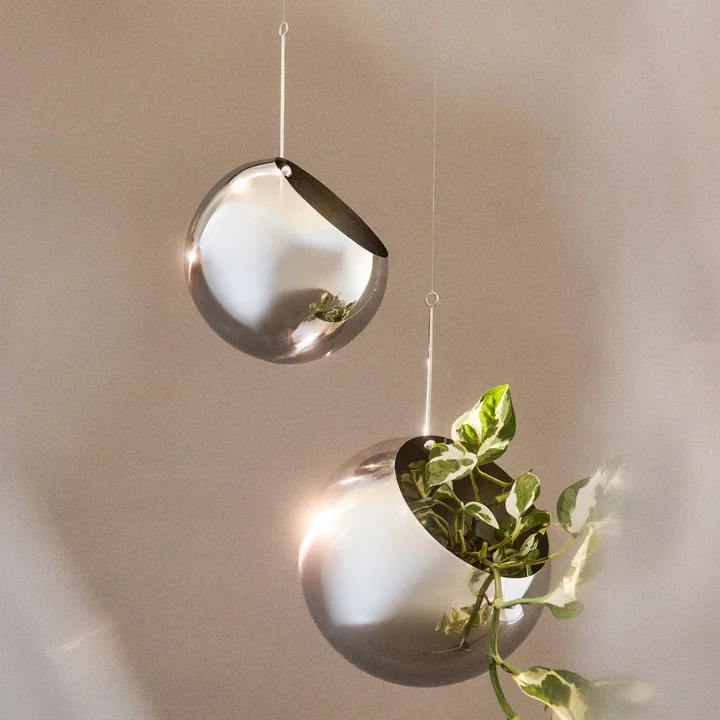 AYTM - Globe Hanging flower pot, silver