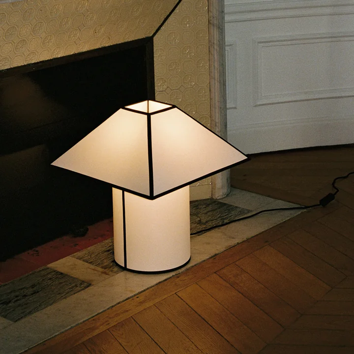 HAY - Ava Pyramid Table lamp Ø 29 cm, white