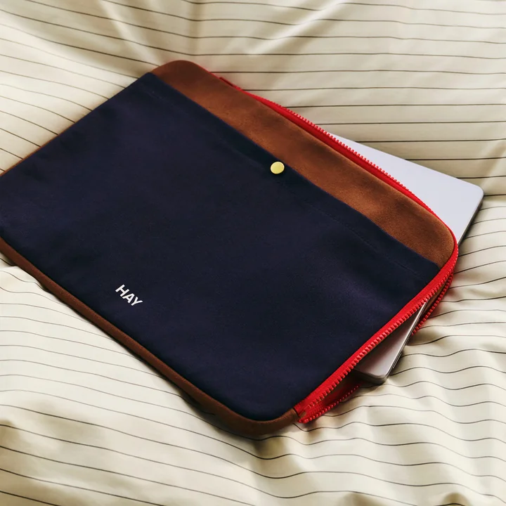 HAY - Multi Laptop Cover, 34.5 x 26 cm, midnight blue multi