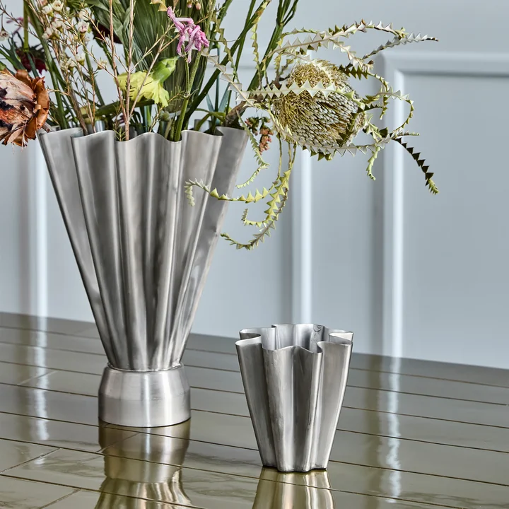 House Doctor - Flood Vases, brushed silver finish
