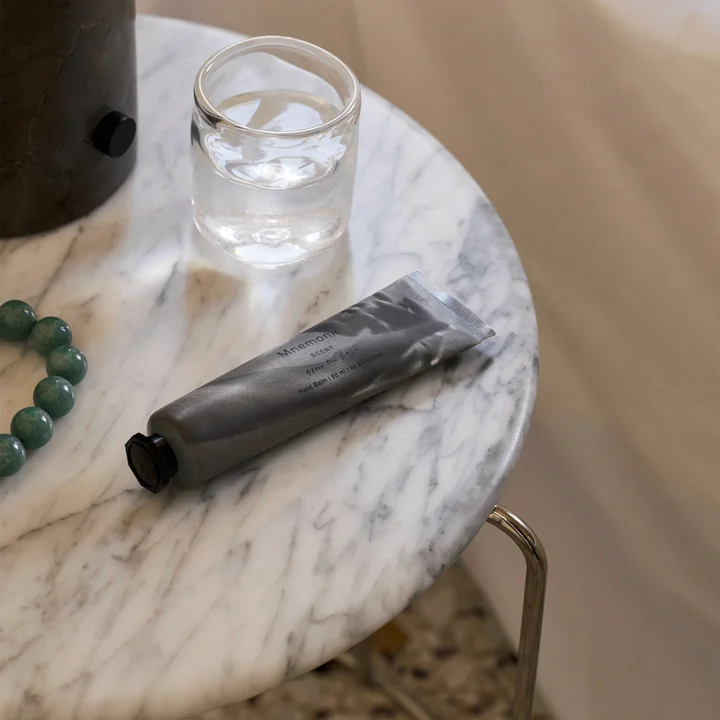 & Tradition - Wire VP11 table top, Ø 38 cm, marble (Bianco Carrara)