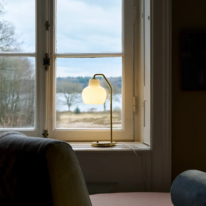 VL Ring Crown table lamp