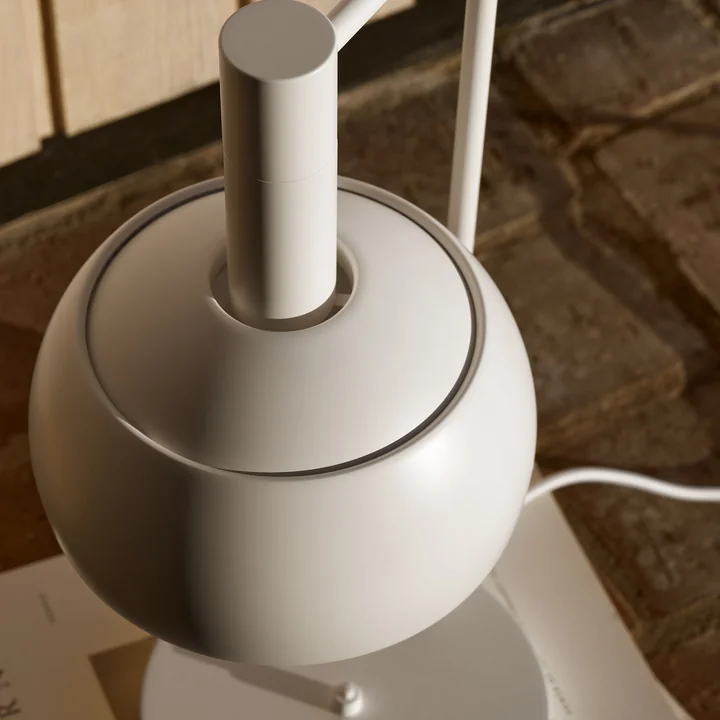 Louis Poulsen - FJ Elements table lamp, white