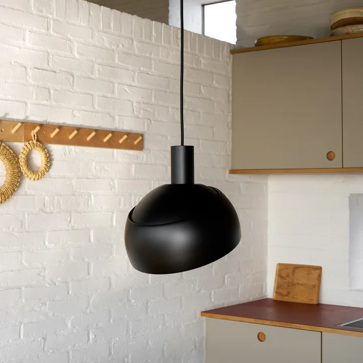 Louis Poulsen - FJ Elements pendant light Ø 25 cm, black