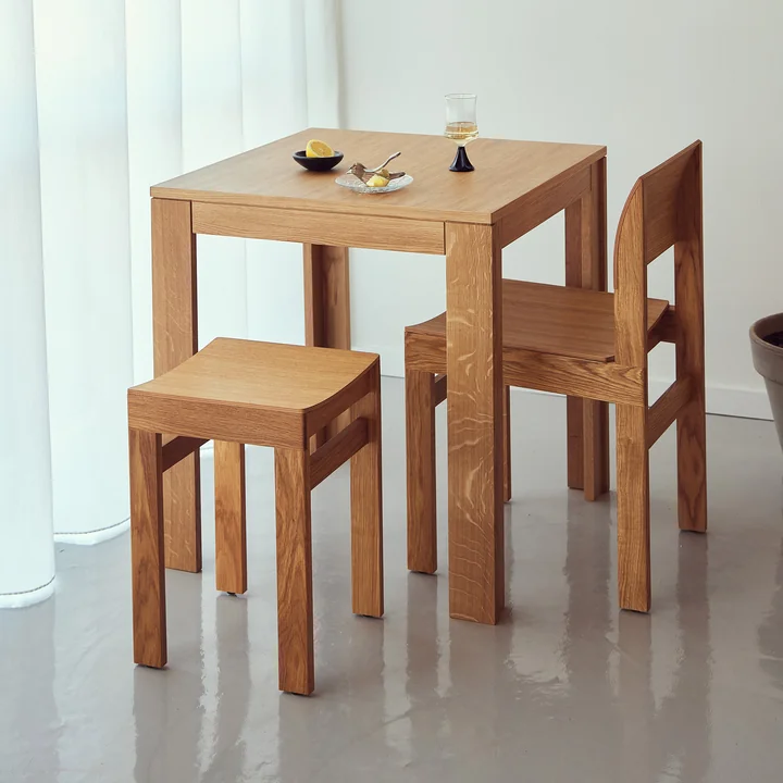 Form & Refine - Element dining table