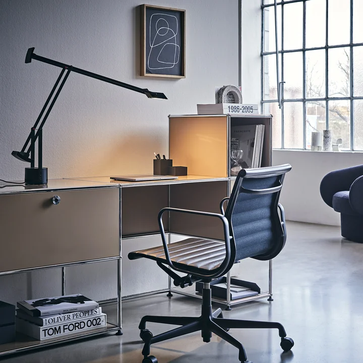 Artemide - Tizio table lamp, black