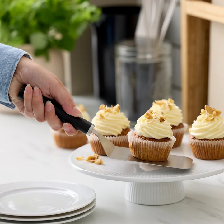 Rosti - Emma baking spatula, wide, black