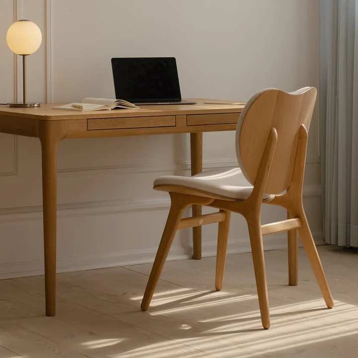 Umage - A Conversation Piece Chair, oak / white sands