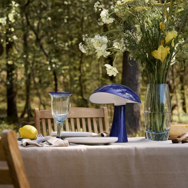 Louis Poulsen - Rumee 220 Portable rechargeable LED table lamp, night blue