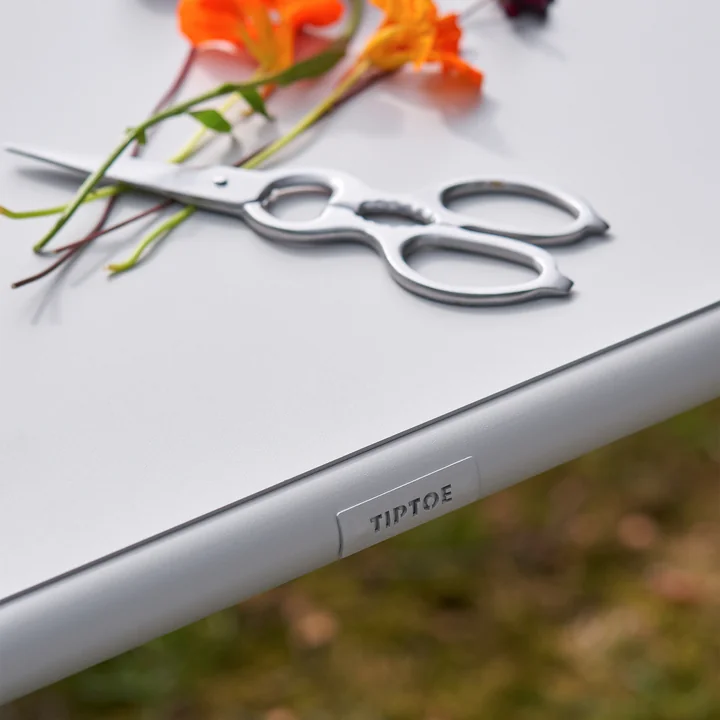 TipToe - Panorama Table, chalk gray